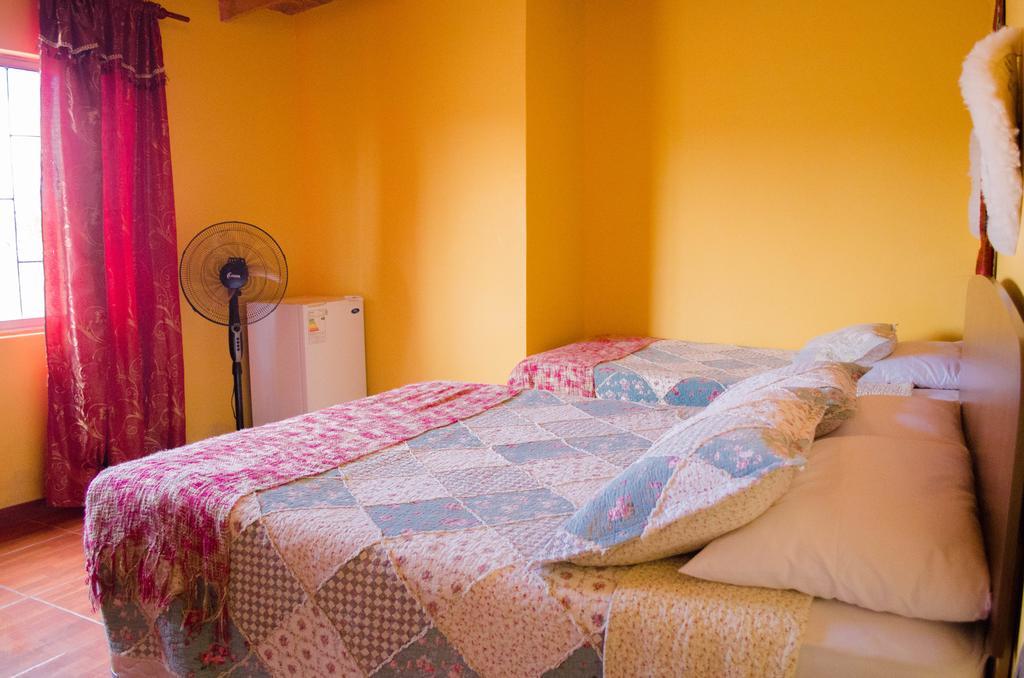 Hostal Alabalti ซานเปโดร เด อาตากามา ภายนอก รูปภาพ